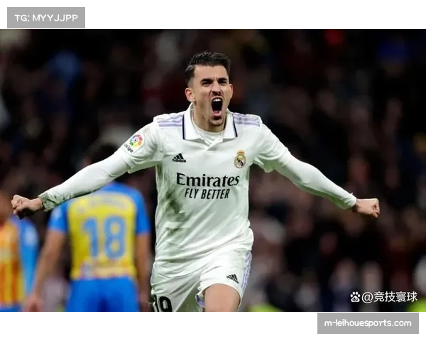 皇马塞瓦略斯迪亚斯替补登场 中场轮换未能扭转局势