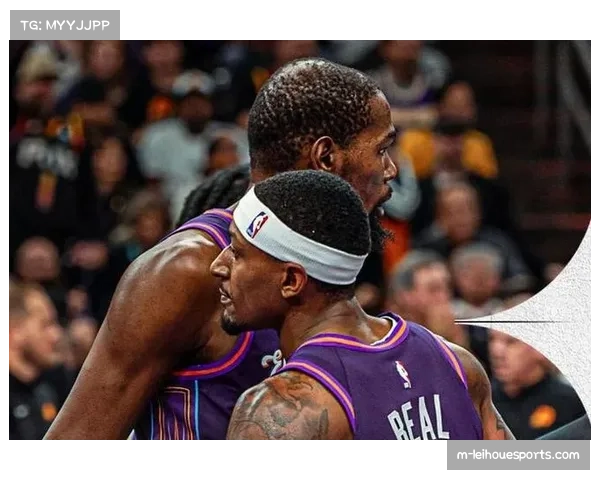 太阳防守效率联盟第26,比尔防守端贡献与顶薪合同不匹配 太阳防守效率联盟第26,比尔防守端贡献与顶薪合同不匹配